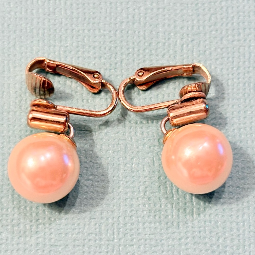Elegant Vintage Monet Pearl Earrings